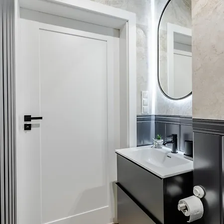Very Berry - Piekary 13b - Apartmenty Stare Miasto, Self Check In 24h!