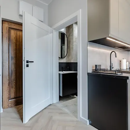Very Berry - Piekary 13b - Apartmenty Stare Miasto, Self Check In 24h! * Poznan