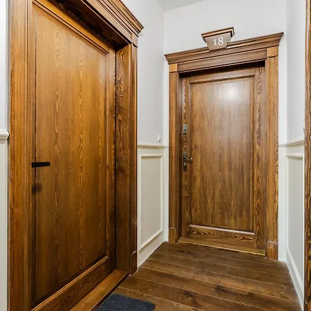 Apartament Very Berry - Piekary 13b - Apartmenty Stare Miasto, Self Check In 24h! Poznań