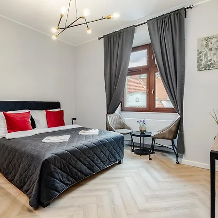 Very Berry - Piekary 13b - Apartmenty Stare Miasto, Self Check In 24h! *